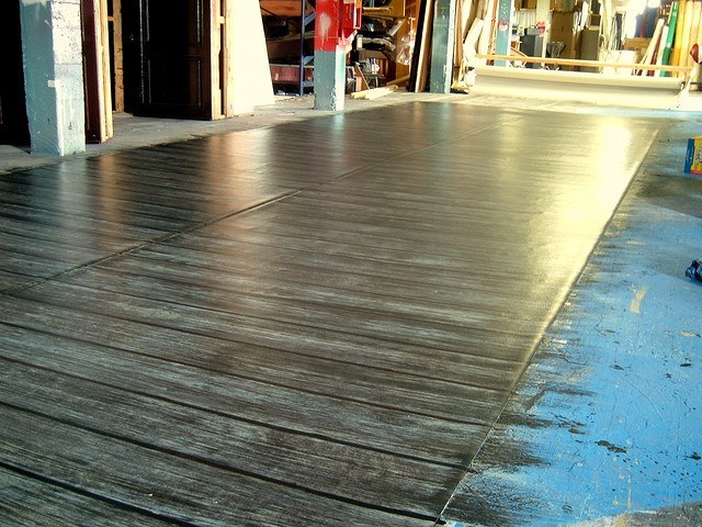 Plywood Over Linoleum Theplywood Com, Can You Lay Vinyl Sheet Flooring On Concrete