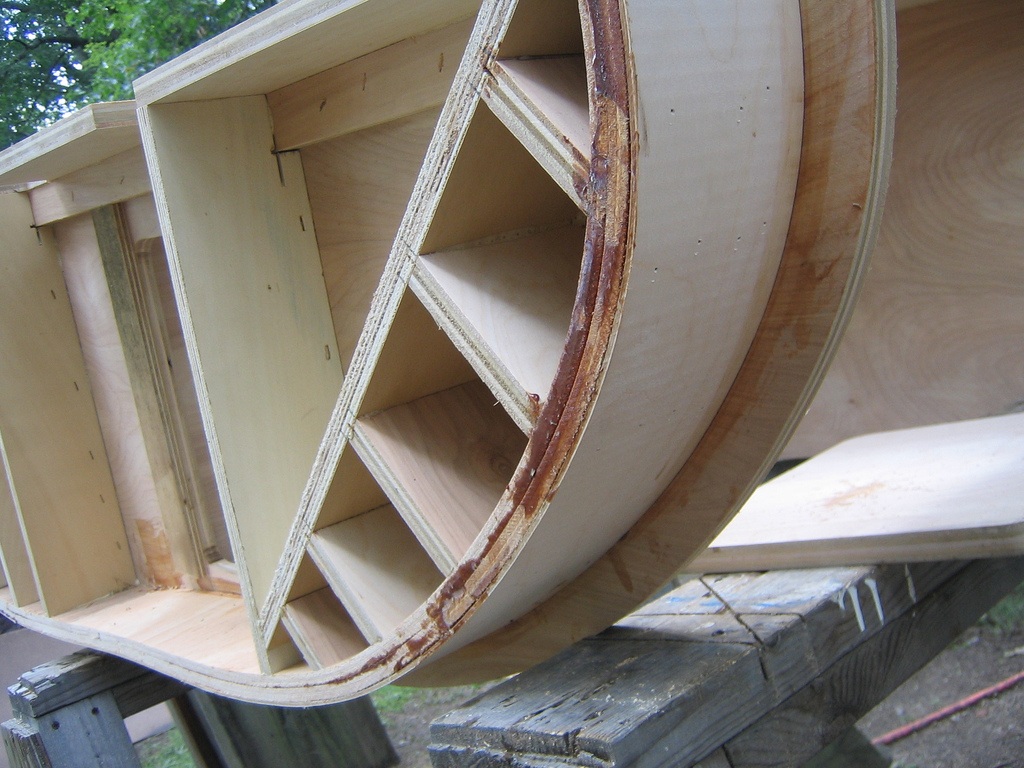curve, whacky wood, birch, bending face
