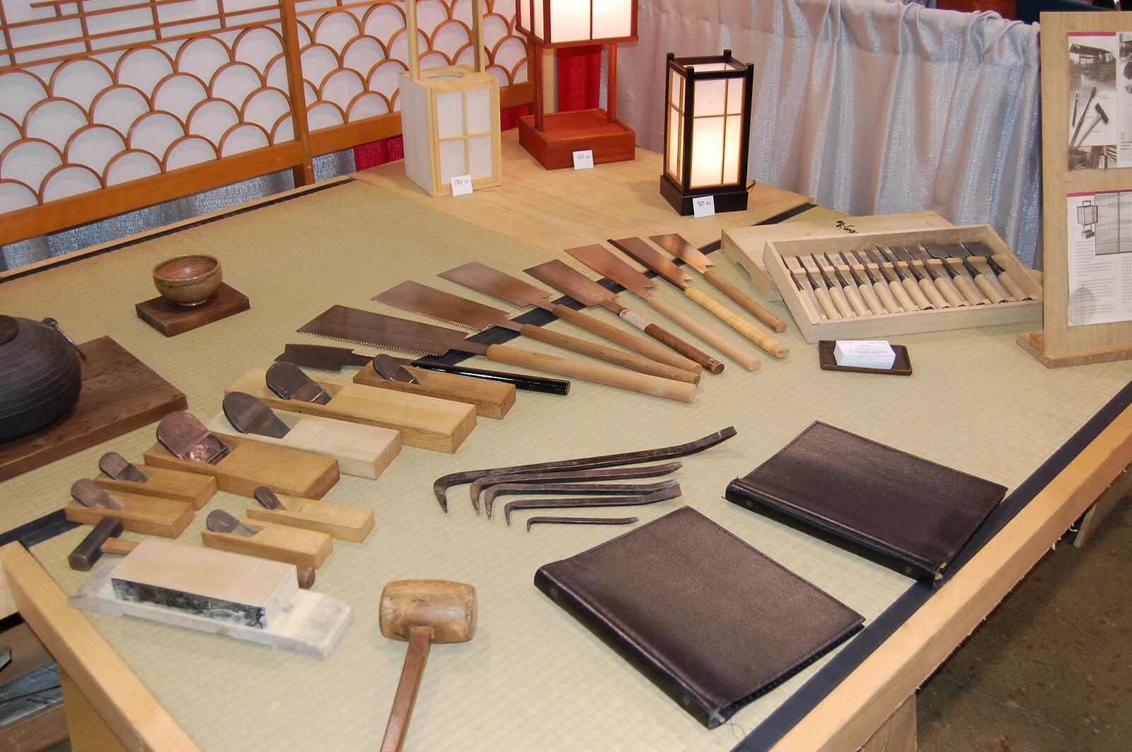 japanese woodworking tools, chisels, planes