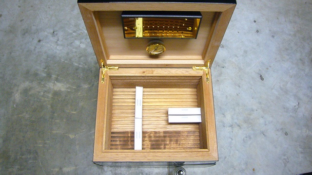 How To Make A Humidor The Easy Way, Cigar Humidor Cabinet Plans