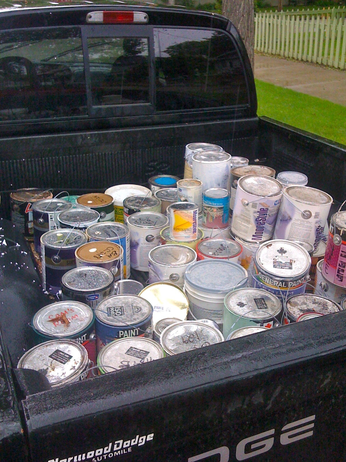 paint cans,car
