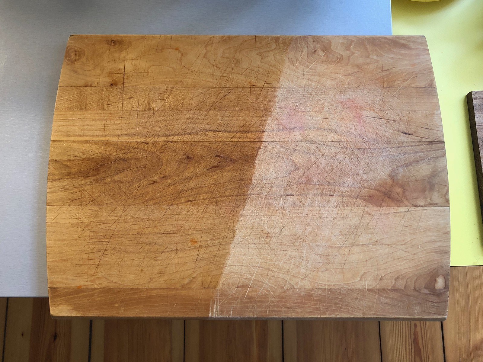 oiling, cutting board